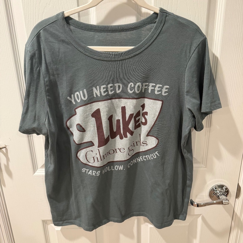 Warner Bros Gilmore Girls Luke's Diner Coffee Stars Hallow Graphic Tee Size XL